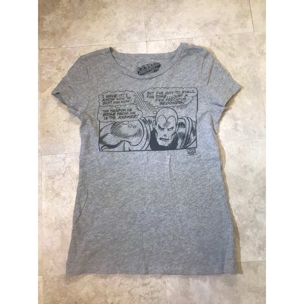 Marvel Old Navy T-shirt Size XS